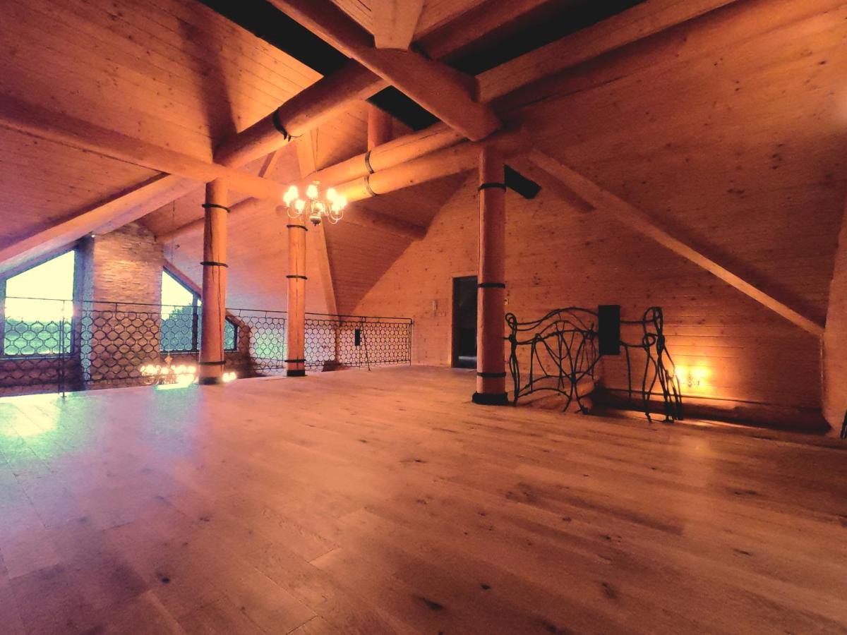 Lodge Tatras فيلكا لومنيكا المظهر الخارجي الصورة