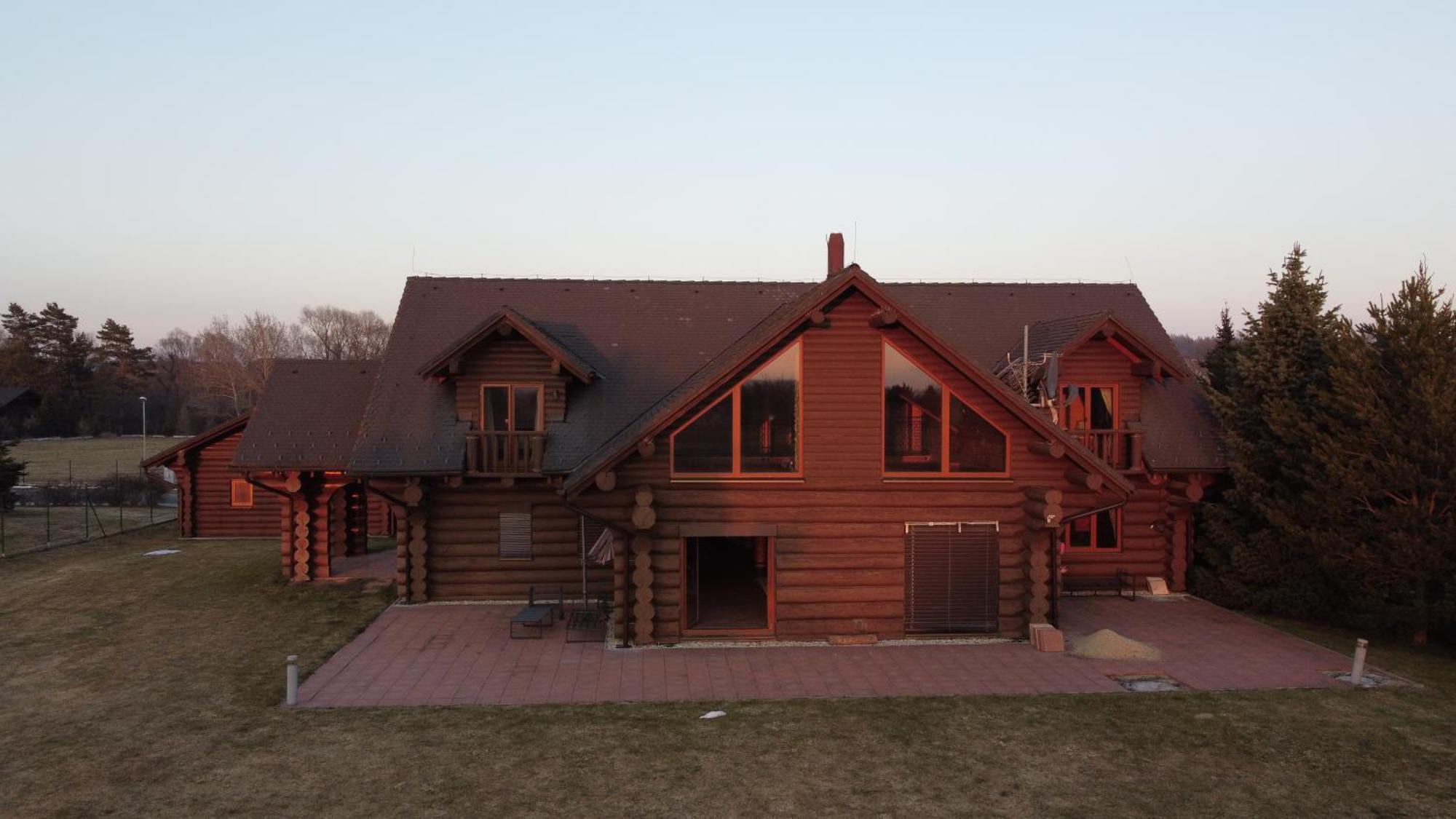 Lodge Tatras فيلكا لومنيكا المظهر الخارجي الصورة